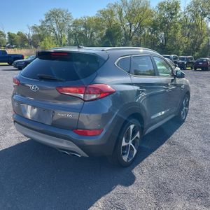 HYUNDAI TUCSON SPORT - 8