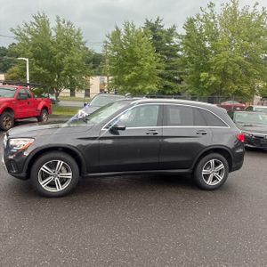 صورة 3 لـ 2020 Mercedes-BENZ GLC