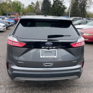 FORD EDGE SEL - 7