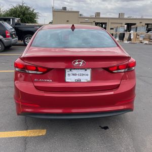 HYUNDAI ELANTRA SE - 7