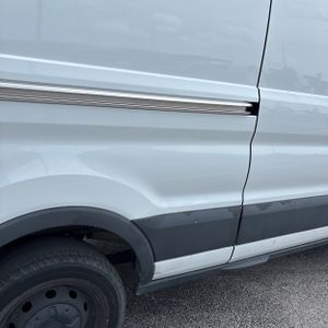 FORD TRANSIT 250 - 9