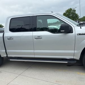 FORD F-150 XLT - 9