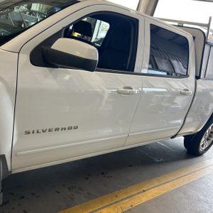 صورة 4 لـ 2017 Chevrolet SILVERADO 1500 LT