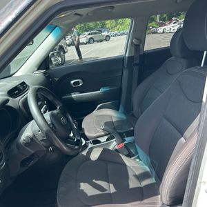 2016 KIA SOUL BASE 缩略图 32