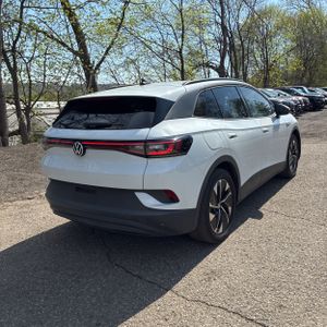 VOLKSWAGEN ID.4 PRO - 8