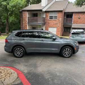 VOLKSWAGEN TIGUAN SE - 10