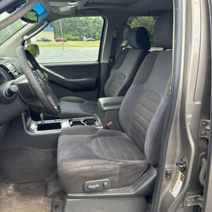 2005 Nissan PATHFINDER SE — миниатюра 32