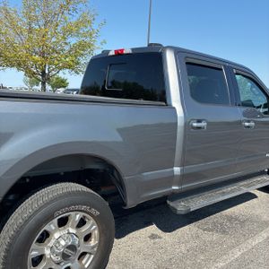 FORD F-250 SUPER DUTY LARIAT - 9
