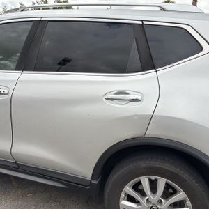 NISSAN ROGUE SV - 6