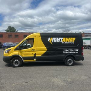 FORD TRANSIT 250 - 3