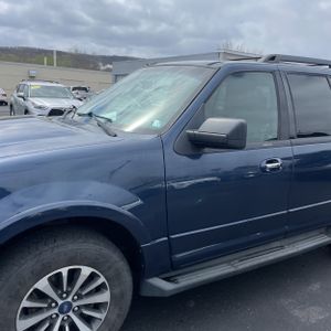 FORD EXPEDITION XLT - 2