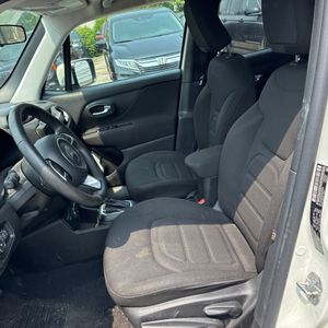 2021 JEEP RENEGADE LATITUDE 缩略图 29