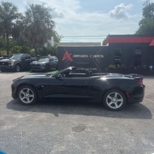 2019 Chevrolet CAMARO LT 照片 3