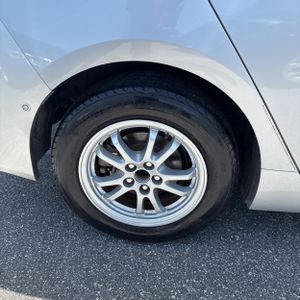 2021 Toyota PRIUS LE — миниатюра 18