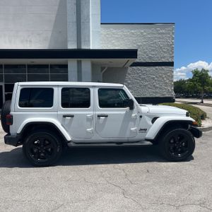 JEEP WRANGLER UNLIMITED SAHARA ALTITUDE - 10