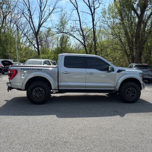 FORD F-150 RAPTOR - 10