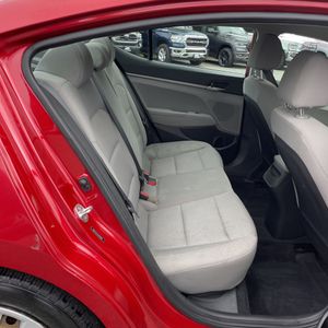 صورة مصغرة 35 لـ 2017 Hyundai ELANTRA SE