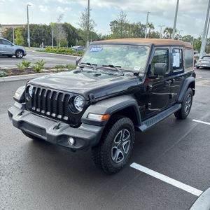 صورة 1 لـ 2020 JEEP WRANGLER UNLIMITED BLACK AND TAN