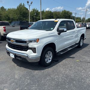 2022 Chevrolet SILVERADO 1500 LT 照片 1