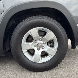 2019 RAM 1500 BIG HORN — миниатюра 17