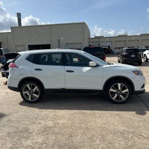 2016 Nissan ROGUE S 照片 10