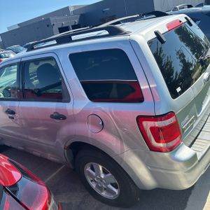 صورة 6 لـ 2009 FORD ESCAPE XLT