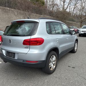 VOLKSWAGEN TIGUAN 2.0T S 4MOTION - 7
