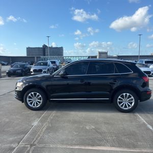 AUDI Q5 2.0T PREMIUM - 3