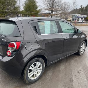 CHEVROLET SONIC LT AUTO - 9