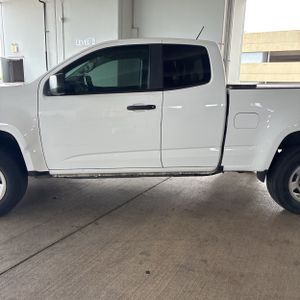 CHEVROLET COLORADO WORK TRUCK - 4