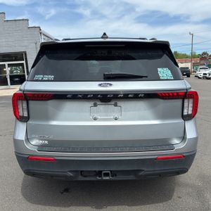 FORD EXPLORER ACTIVE - 7