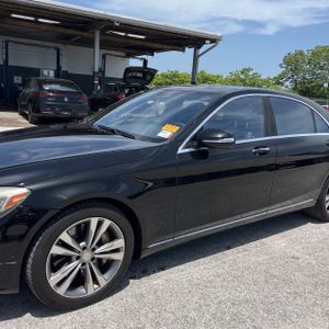 2014 Mercedes-BENZ S-CLASS photo 2