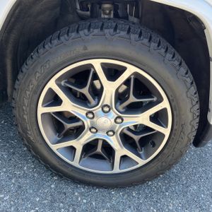 صورة مصغرة 20 لـ 2018 JEEP GRAND CHEROKEE STERLING EDITION