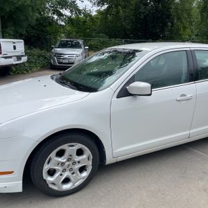 FORD FUSION SE - 2