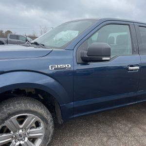 FORD F-150 XLT - 2
