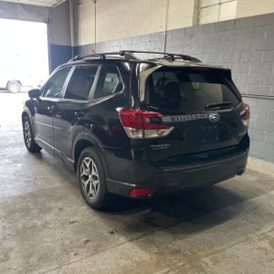 SUBARU FORESTER PREMIUM - 5