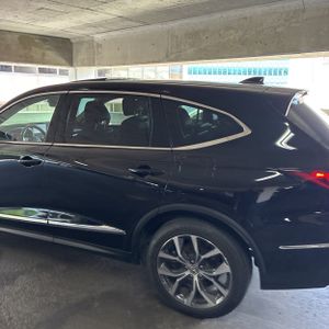 صورة 6 لـ 2023 Acura MDX SH-AWD W/TECH