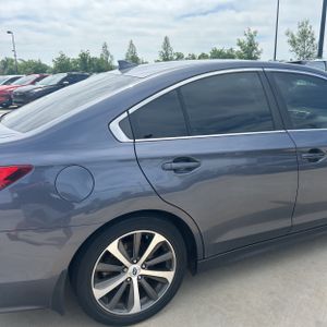 SUBARU LEGACY 2.5I LIMITED - 9