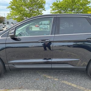 FORD EDGE SEL - 4