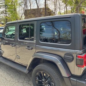 JEEP WRANGLER 4XE SAHARA 4X4 - 6