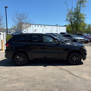 JEEP GRAND CHEROKEE - 10