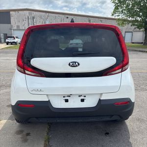 KIA SOUL LX - 7