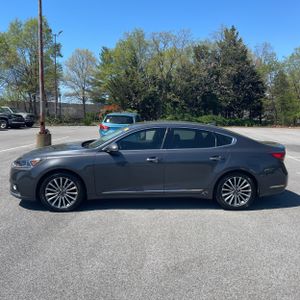 KIA CADENZA PREMIUM - 3