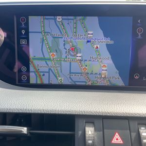 صورة 38 لـ 2019 Lexus ES 300H LUXURY