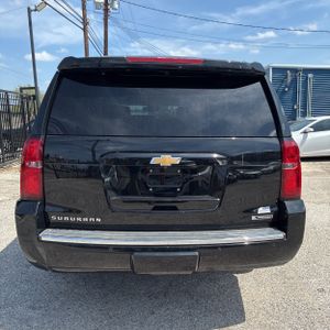 CHEVROLET SUBURBAN PREMIER - 6