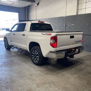 TOYOTA TUNDRA - 5