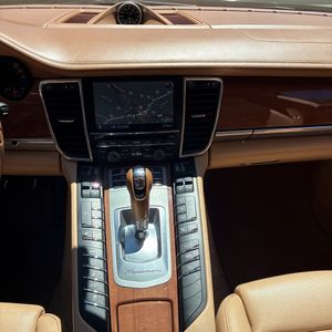 2012 Porsche PANAMERA TURBO S 缩略图 38