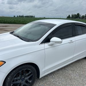 FORD FUSION SE - 2