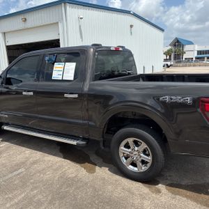 صورة 6 لـ 2024 FORD F-150 XLT