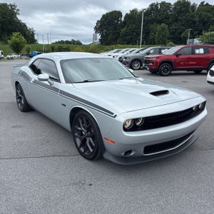 2023 Dodge CHALLENGER R/T — миниатюра 12